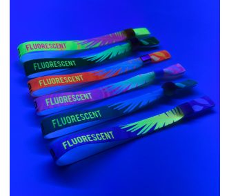   Stoffarmbänder (15 x 340 mm, einseitig farbig FLUORESCENT bedruckt) – mit Selbstschließring aus Kunststoff