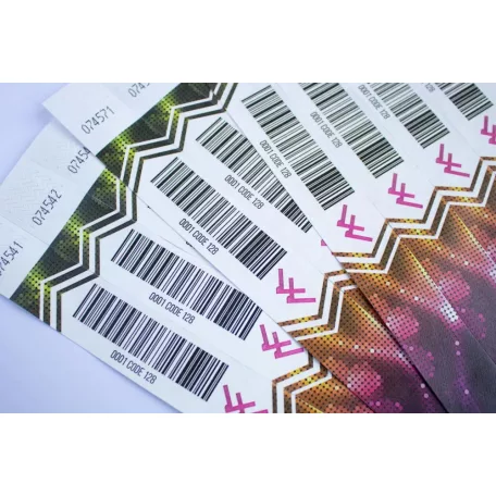 Tyvek 1" Einlassbänder mit Vollfarbdruck und variablen Daten (Barcode, Nummerierung usw.)